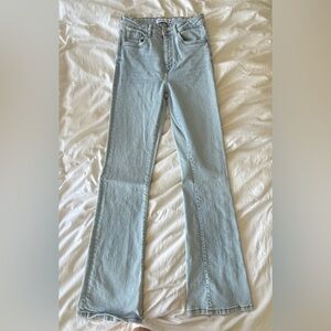 Zara Women's High Rise Jeans in Light Blue